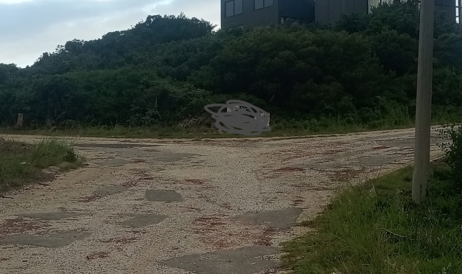 Commercial Property for Sale in Paradise Beach Eastern Cape